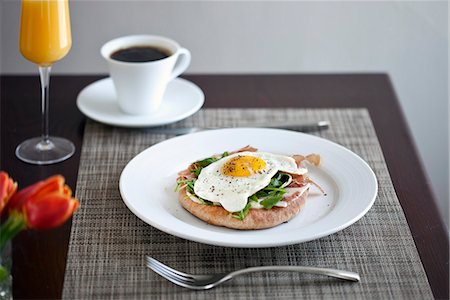 fried egg and pepper - Open faced fried egg sandwich on white plate, Kennebunkport, ME. Stock Photo - Rights-Managed, Code: 872-08915014