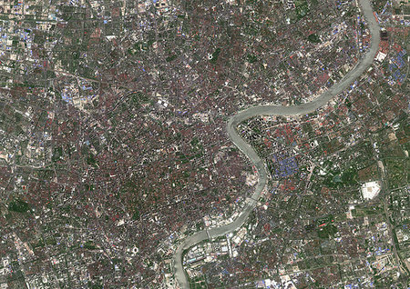 simsearch:872-09185556,k - Color satellite image of Shanghai, China. Image collected on April 29, 2017 by Sentinel-2 satellites. Photographie de stock - Rights-Managed, Code: 872-09185546