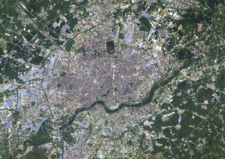 simsearch:872-09185545,k - Color satellite image of Shenyang, China. Image collected on August 28, 2016 by Landsat 8 satellites. Photographie de stock - Rights-Managed, Code: 872-09185548