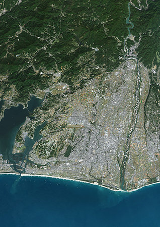 simsearch:872-09185556,k - Color satellite image of Hamamatsu, Japan. Image collected on November 12, 2016 by Sentinel-2 satellites. Photographie de stock - Rights-Managed, Code: 872-09185573