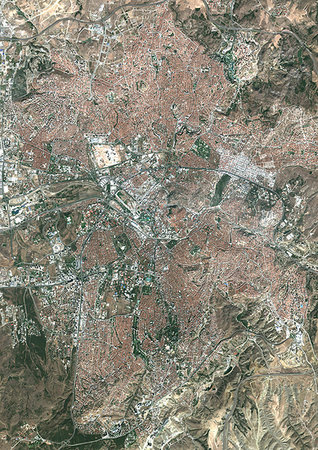 simsearch:872-09185695,k - Color satellite image of Ankara, capital city of Turkey. Image collected on October 17, 2017 by Sentinel-2 satellites. Foto de stock - Con derechos protegidos, Código: 872-09185689