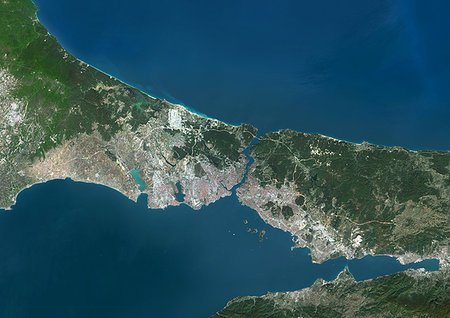 simsearch:872-08082791,k - Color satellite image of the Bosphorus Strait, Turkey. The Bosphorus Strait forms part of the continental boundary between Europe (left) and Asia (right) and connects the Black Sea (north) with the Sea of Marmara (south). Istanbul  lies at the lower end of the Bosphorus Strait. Image collected on September 20, 2017 by Sentinel-2 satellites. Foto de stock - Con derechos protegidos, Código: 872-09185690