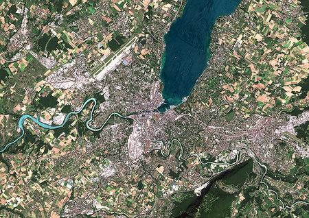 simsearch:872-09185770,k - Color satellite image of Geneva, Switzerland. The city is located at the south-western end of Lake Geneva. Image collected on August 21, 2017 by Sentinel-2 satellites. Photographie de stock - Rights-Managed, Code: 872-09185746