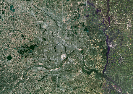 Color satellite image of Minneapolis and Saint Paul, Minnesota, United States. The Twin Cities metropolitan area consists of Minneapolis, its neighbor Saint Paul, and suburbs. Image collected on November 18, 2017 by Sentinel-2 satellites. Stockbilder - Lizenzpflichtiges, Bildnummer: 872-09185772