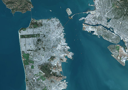 simsearch:872-09185814,k - Color satellite image of San Francisco, California, United States. The Bay Bridge connects San Francisco with Oakland at east. Image collected on September 27, 2017 by Sentinel-2 satellites. Photographie de stock - Rights-Managed, Code: 872-09185798