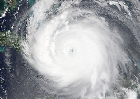 simsearch:872-09185839,k - Satellite image of Hurricane Irma in 2017 over the Caribbean. Image taken on September 8, 2017. Foto de stock - Direito Controlado, Número: 872-09185843