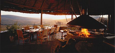 foyer (âtre) - Restaurant avec vue panoramique Game Lodge africain, Afrique Photographie de stock - Rights-Managed, Code: 873-06440379