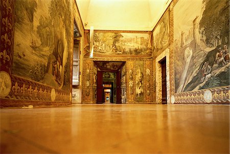 Paintings and Frescoes in Hallway Villa D'este, Tivoli, Italy Fotografie stock - Rights-Managed, Codice: 873-06440411