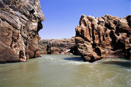 simsearch:873-06440451,k - Formations Rocheuses et la rivière Kunene Namibie, Afrique Photographie de stock - Rights-Managed, Code: 873-06440542