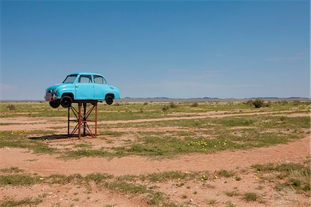 Car in veld Stock Photo - Rights-Managed, Code: 873-07157075